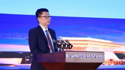 筑链强基，万搏官方网站_万搏(中国)
探索中药全产业链“甘肃实践”